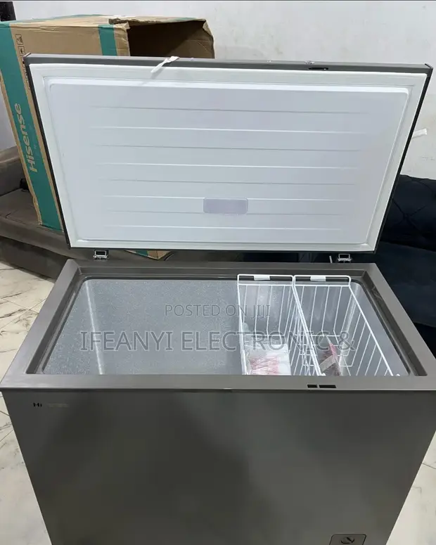 Hisense Chest Freezer 250L (FC340SH) - 1