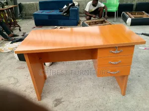 Standard 4ft Ofishin Tebur