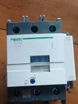 Schneider Electric 125A 3-Pole Contactor - 2
