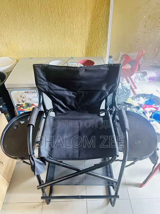 Foldable Makeup Seat - Brand New - 1