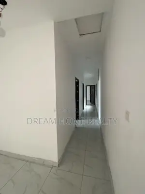 3 Bedroom Apartment for Rent in Oral Estate, Ikota