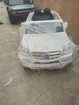 Mercedes-Benz GL450 4Matic Electric SUV for Kids - 3