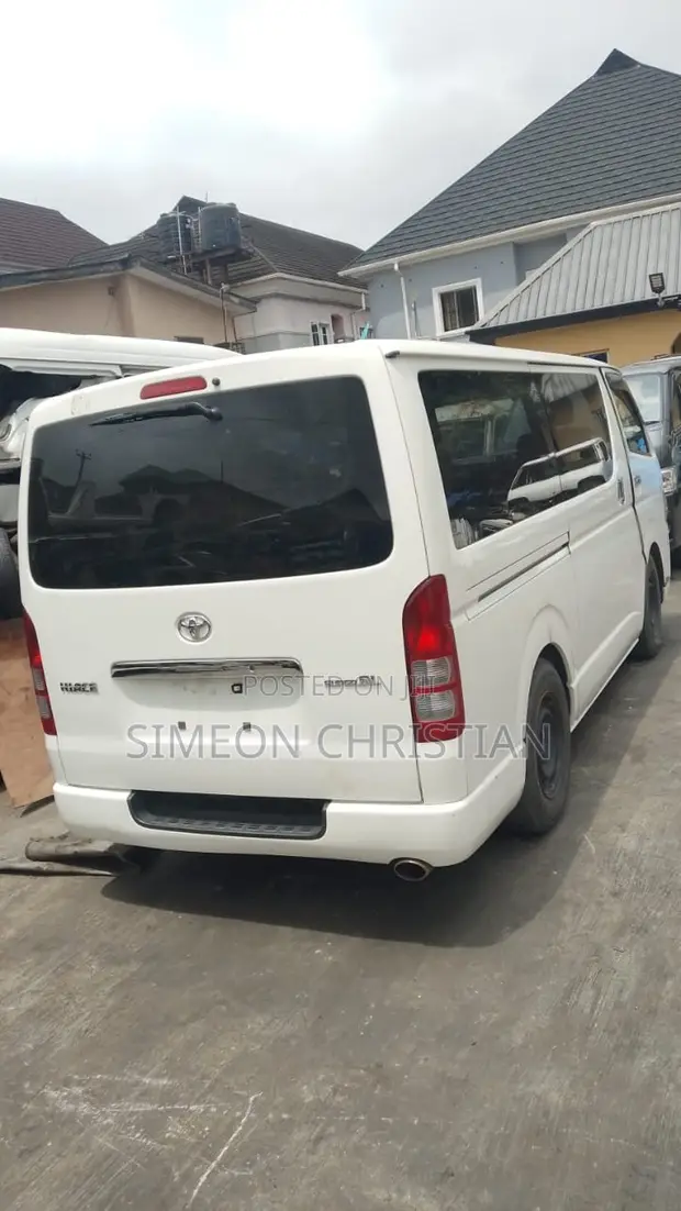 2008 Toyota HiAce Super GL - 1