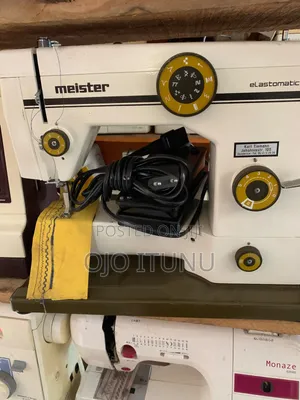 Industrial Sewing Machine - Straight Stitch, Zigzag, Buttonhole
