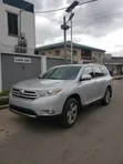 Toyota Highlander 2012 Silver - 3