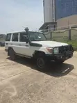2019 Toyota Land Cruiser Gray - 4