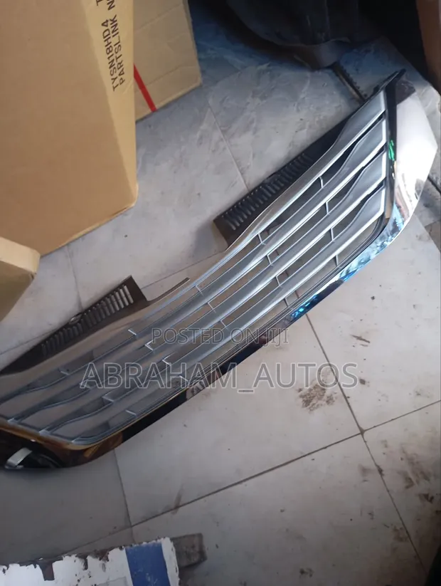 Brand New Toyota Sienna 2013 Grille - 1