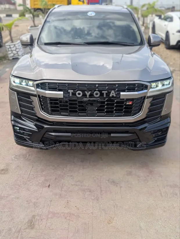 Toyota Land Cruiser 4.5 V8 GXR 2021 Brown - 1
