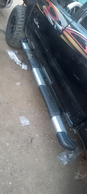 Toyota Tundra/Tacoma Step Boards - Brand New