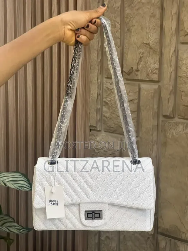 Quality Chanel Medium Bag - 1