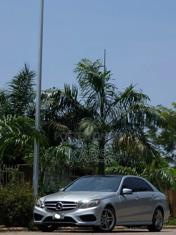 Mercedes-Benz E350 2014 Silver - 1
