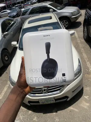 Sony WH-1000XM5 Wayar Free Noise Cancelling Headphones