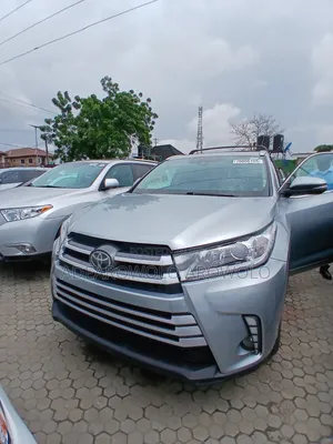 2017 Toyota Highlander Limited 4x4 V6 Silver
