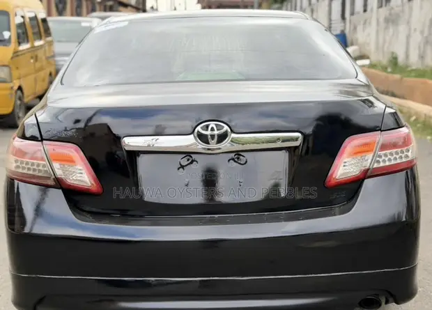Toyota Camry 2009 Black - 1