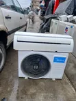 Medea 1.5hp Inverter Air Conditioner - 1