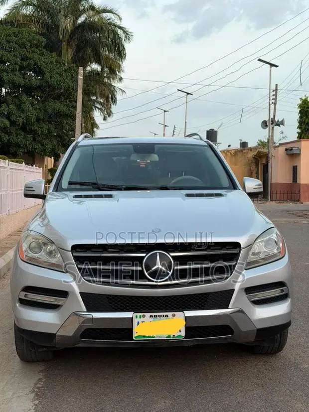 Mercedes-Benz ML 350 4Matic 2012 Silver - 1