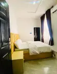 4-Bedroom Duplex Mai Cikakken kayan sawa don haya a Pamp Estate - 4