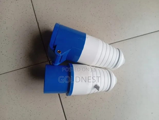 Industrial Waterproof Connectors/Plugs - 1