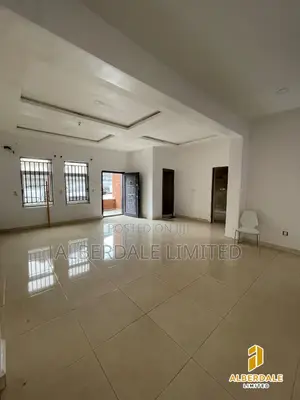 2 Bedroom Block of Flats don haya a Chevron