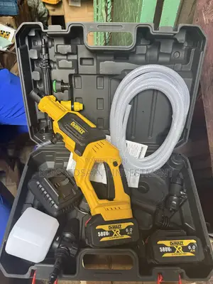 Dewalt Cordless High-Speed Pressure Washer 580V