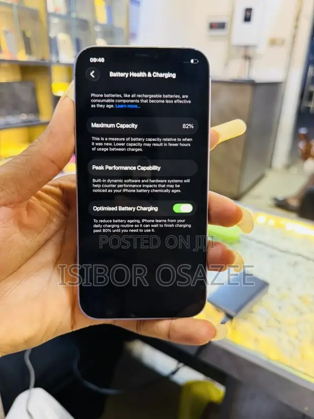 Apple iPhone 12 64GB Purple - 1