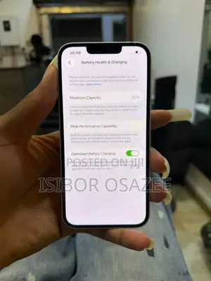 Apple iPhone 12 64GB Purple