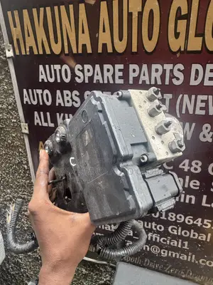 2013 Ford Edge ABS Pump Module