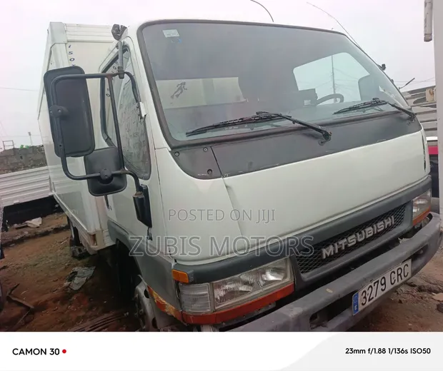 Mitsubishi Canter Van Mai Sanyin Jiki, Injin 4D34, Tayoyi 6 - 1