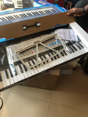 Sabon XY 813 Keyboard na Yara