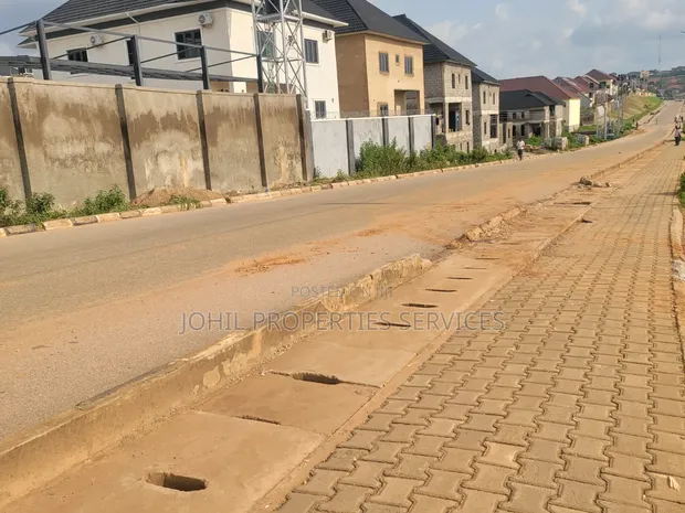 Filin Gidaje 470sqm a Estate don Duplex, Asokoro - 1
