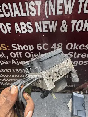 2018-2019 Toyota Corolla ABS Pump Module