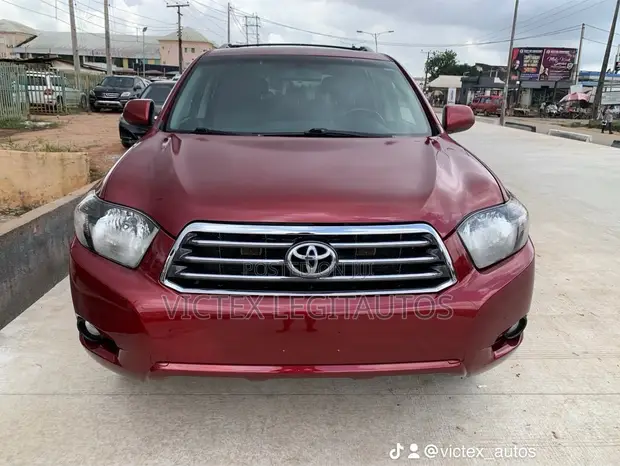 2009 Toyota Highlander Sport Red - 1