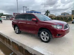 2009 Toyota Highlander Sport Red