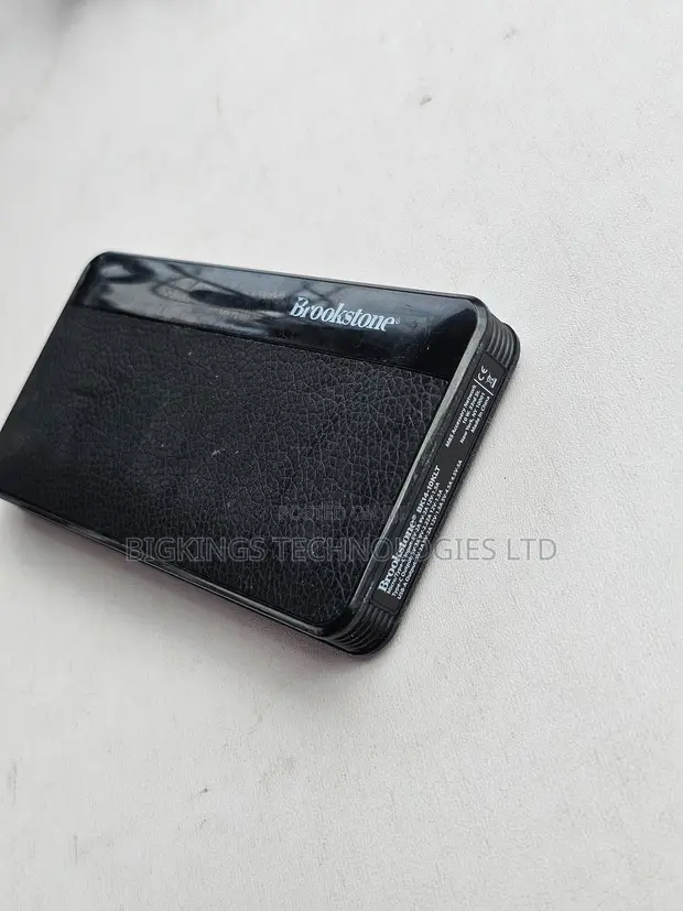 Brookstone 10000mAh BK14-10KLT Leather Power Bank - 1