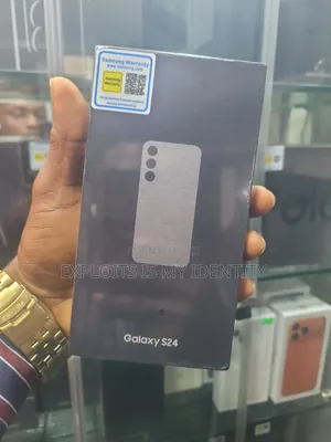 New Samsung Galaxy S24 256GB Purple