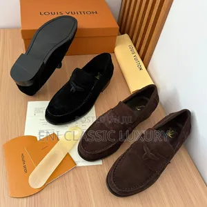 Takalmi Mai Girma na Maza na Louis Vuitton - Brown Leather