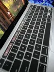 Apple MacBook Pro 2020 8GB Intel Core i5 256GB SSD - 1