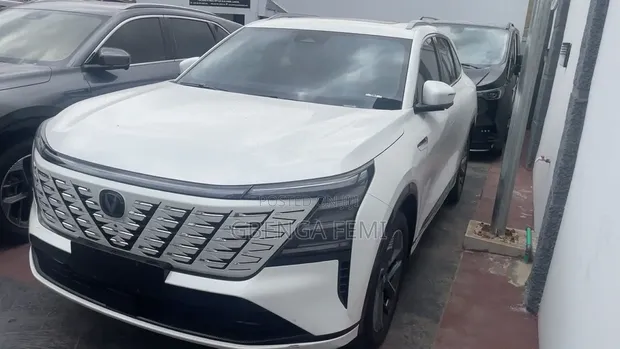 Changan CS75 2025 White - 1
