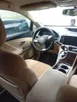 Toyota Venza 2010 Gold - 4