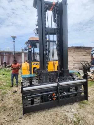 DGM Forklift 10 Ton, 4.5m Tsayi, Sabon Salo