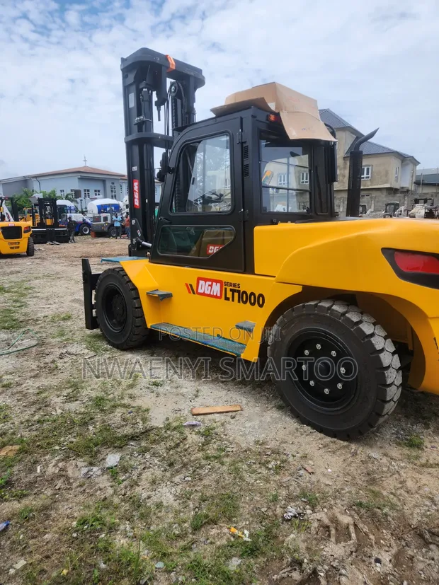 Caterpillar 10 Ton Forklift - 4.5m Tsawon Daga - 1