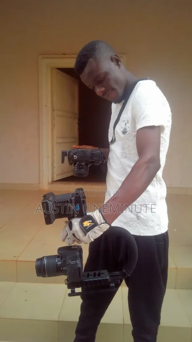 Masu Daukar Hoto da Bidiyo na Taron Biki (Benin City) - 1