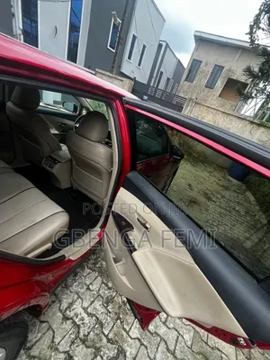 Toyota Venza V6 2012 Red