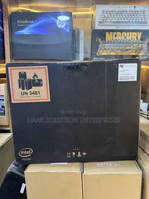 New HP Omen 15 Gaming Laptop - Intel Core i7, RTX 2080, 16GB RAM, 1TB SSD
