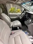2016 Toyota Sienna XLE 8-Passenger Minivan - 2