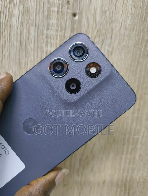 Motorola Moto G15 5G 128GB Gray - 1