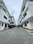 Gidan Terrace Mai Dakuna 4 na Alatu da Aka Zuba kayan daki a Old Ikoyi - 4