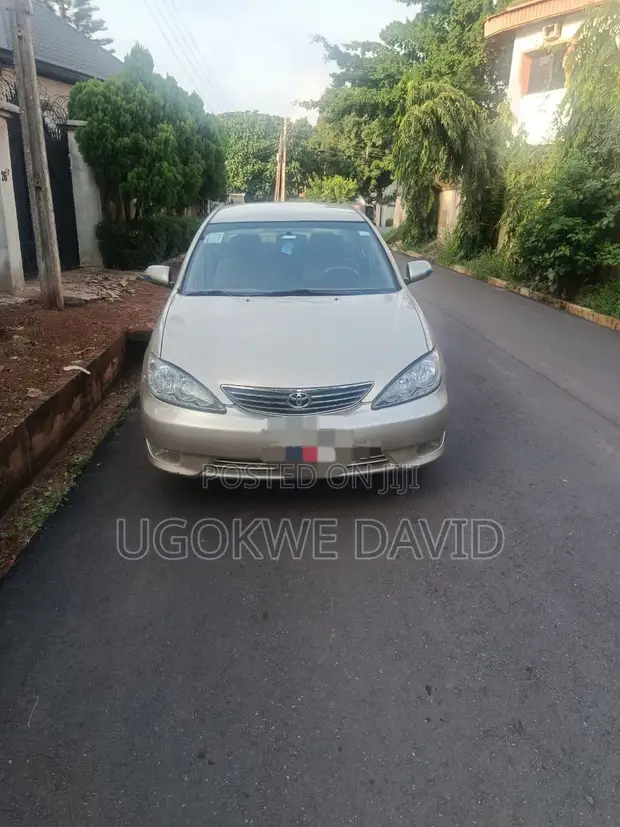 Toyota Camry 2006 Zinari - 1