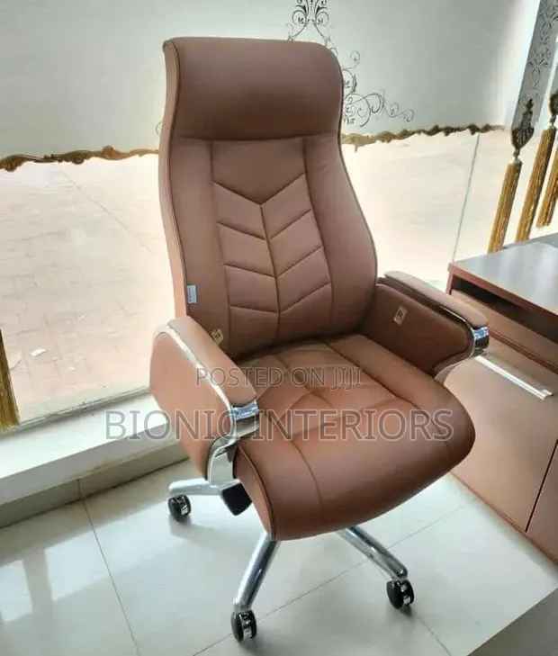 Boss Office Products Executive Office Chair - 1