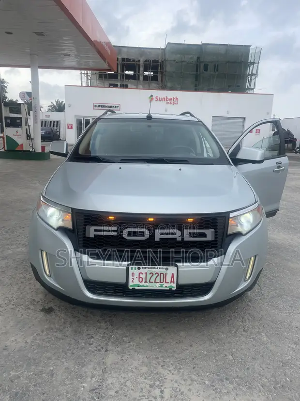 Ford Edge 2013 Silver - 1